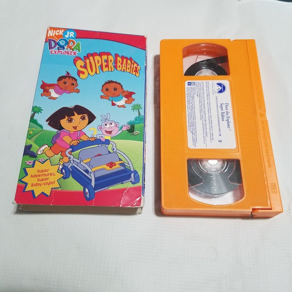 Dora The Explorer Super Babies Nickelodeon JR 2005 Rare Late VHS - Bundle & Save